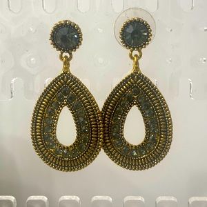 Gold earrings
